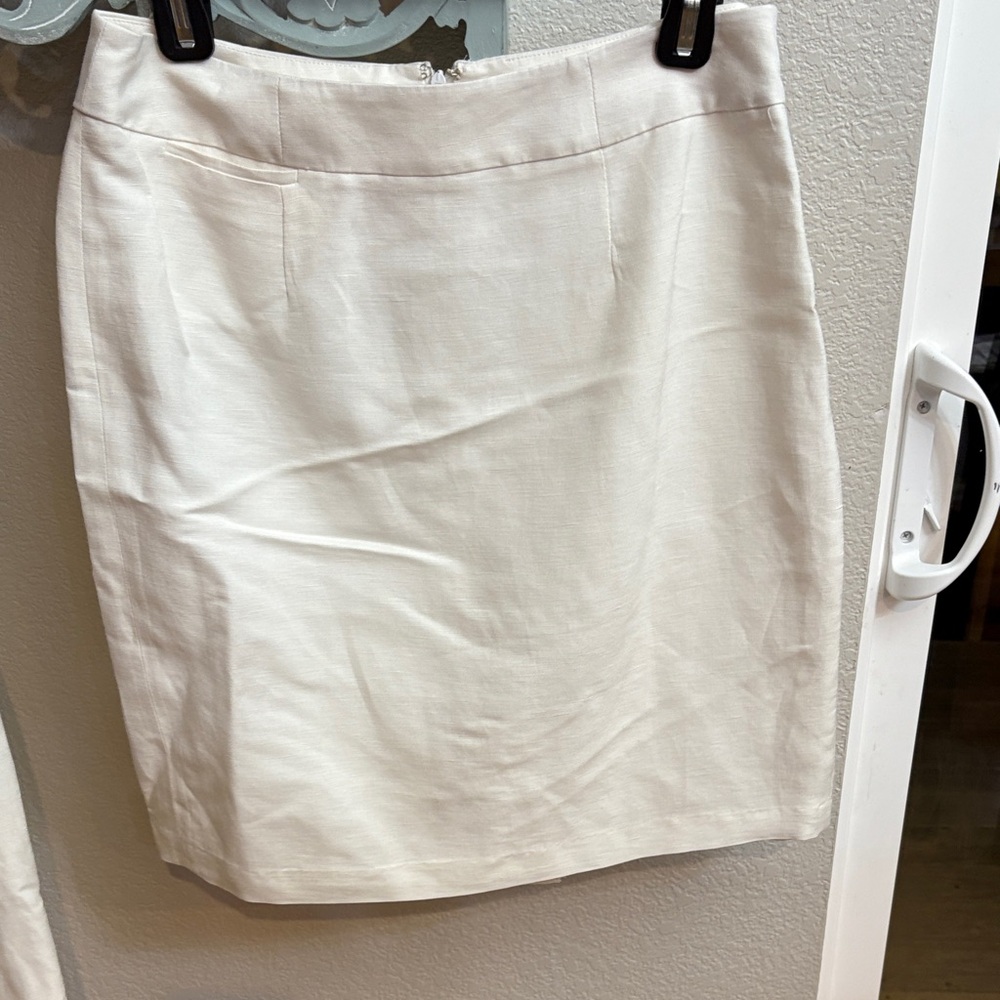 Calvin Klein Women's Cream Skirt Set - Picture 8 of 12